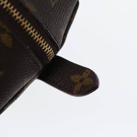 LOUIS VUITTON Monogram Trousse Demi Ronde Cosmetic Pouch M47520 LV Auth 86597 - Picture 8 of 16